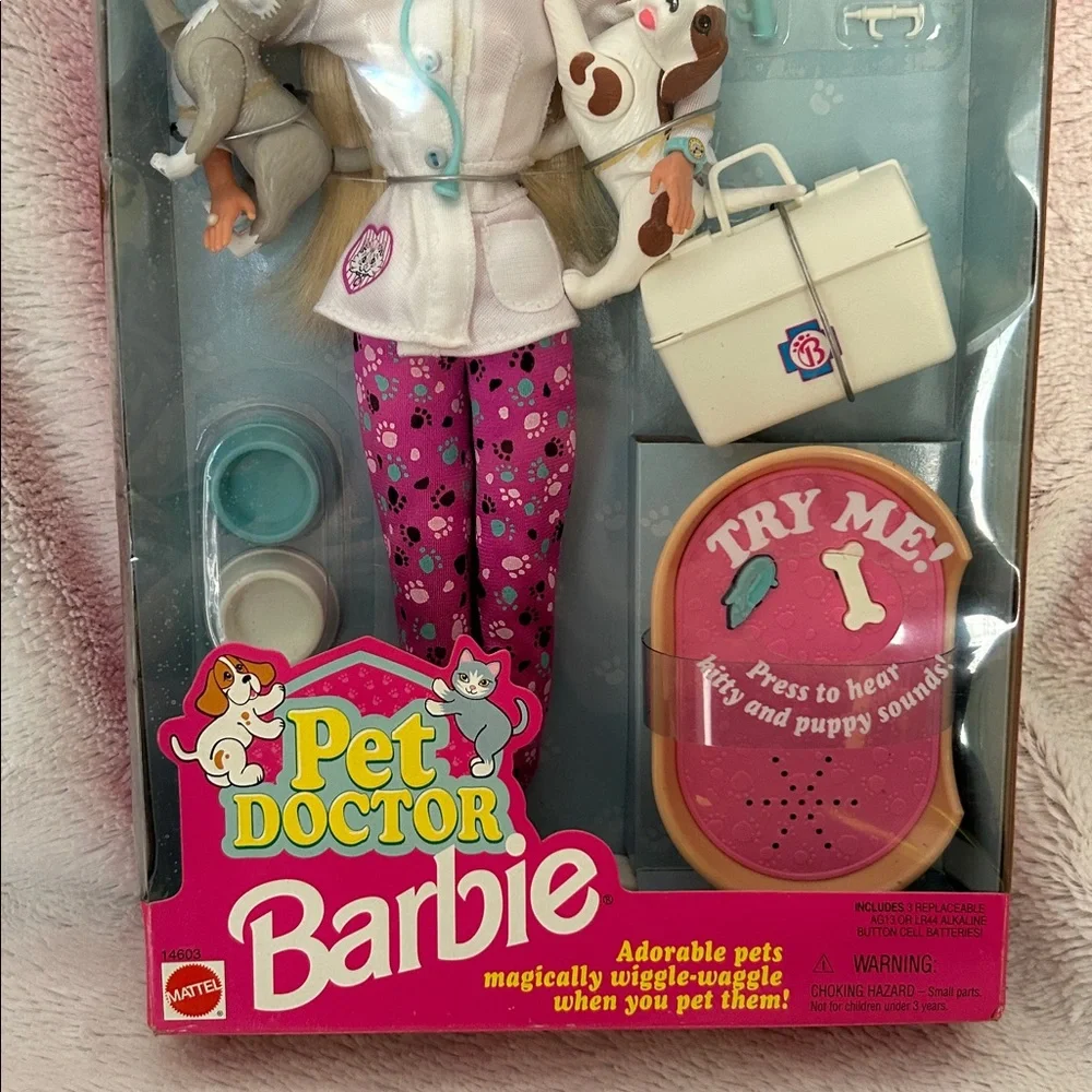 Vintage 1996 Mattel Barbie Pet Doctor Doll Pink White Teal